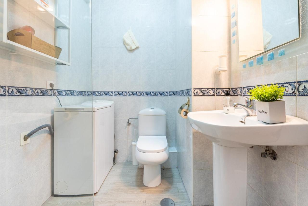 Al Andalus Carihuela Apartment Torremolinos Luaran gambar