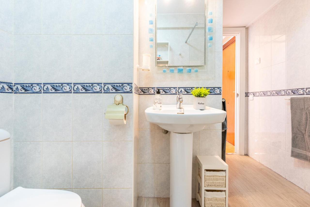 Al Andalus Carihuela Apartment Torremolinos Luaran gambar