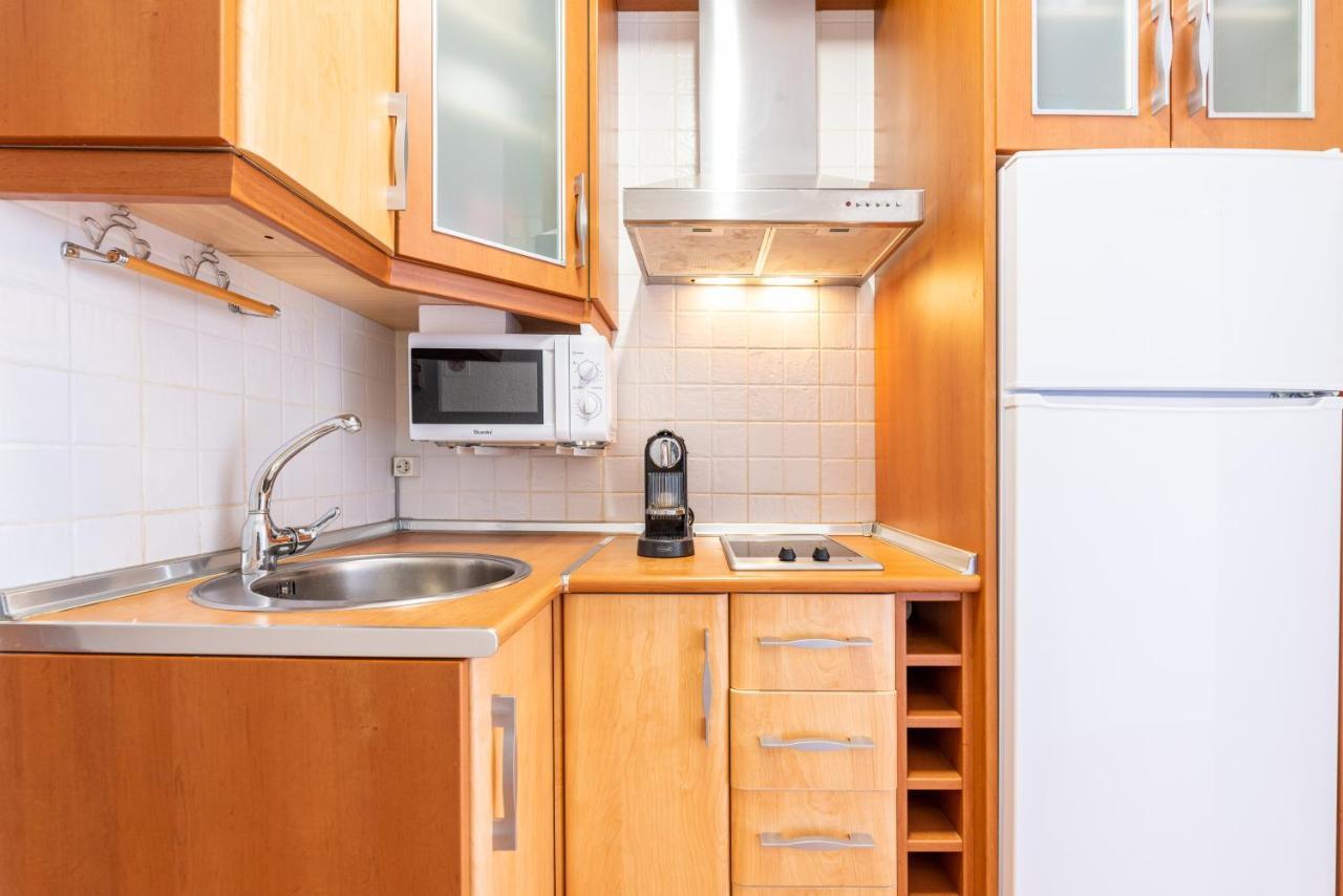 Al Andalus Carihuela Apartment Torremolinos Luaran gambar